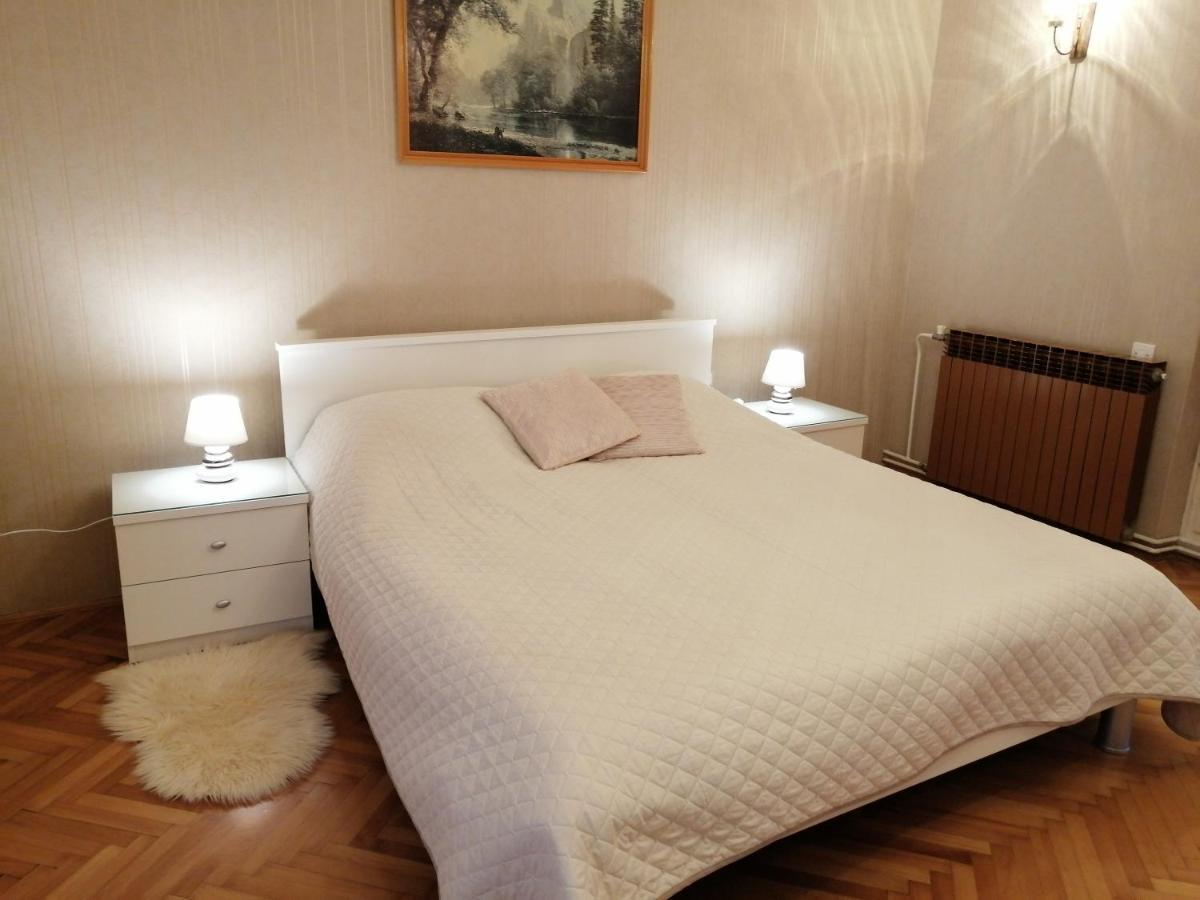 Lovely Apartment In Pomer Εξωτερικό φωτογραφία